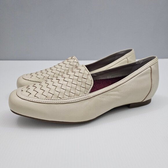 Munro Karter Loafer Womens 9 WIDE Cream Leather Woven Slip On Flat Comfort Work - Picture 13 of 13